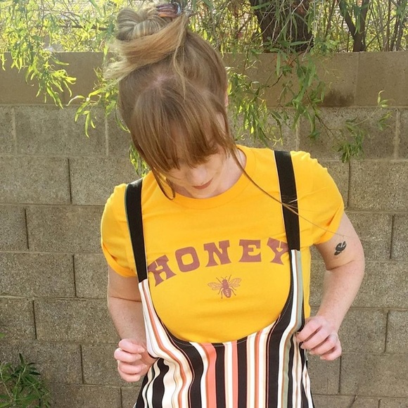Honey Bee Tee • Yellow - Picture 2 of 3